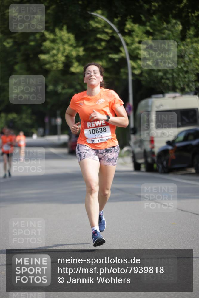15.06.2025 - REWE Women's Run Jannik Wohlers http://msf.ph/oto/7939818 15.06.2025 08:45:00 Laufen 10838 meine-sportfotos.de