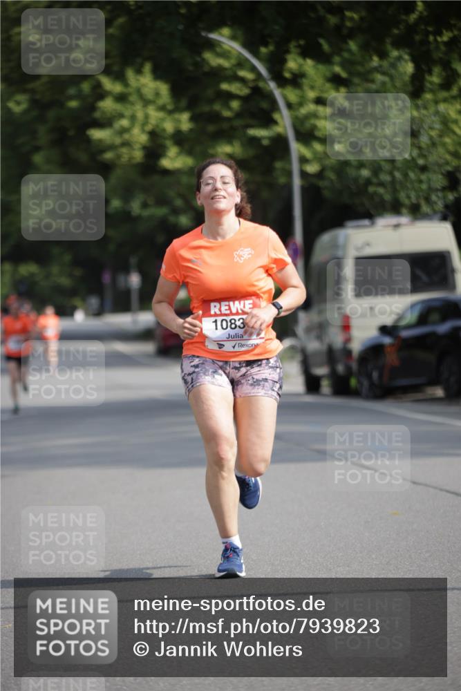 15.06.2025 - REWE Women's Run Jannik Wohlers http://msf.ph/oto/7939823 15.06.2025 08:45:00 Laufen 1083 meine-sportfotos.de