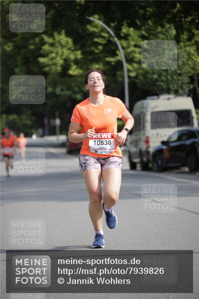 15.06.2025 - REWE Women's Run Jannik Wohlers http://msf.ph/oto/7939826 15.06.2025 08:45:00 Laufen 10838 meine-sportfotos.de