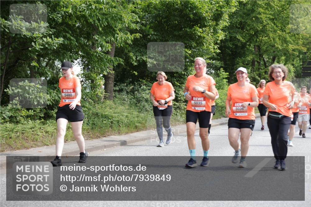 15.06.2025 - REWE Women's Run Jannik Wohlers http://msf.ph/oto/7939849 15.06.2025 10:14:51 Laufen 5480, 5035, 5036, 5587 meine-sportfotos.de