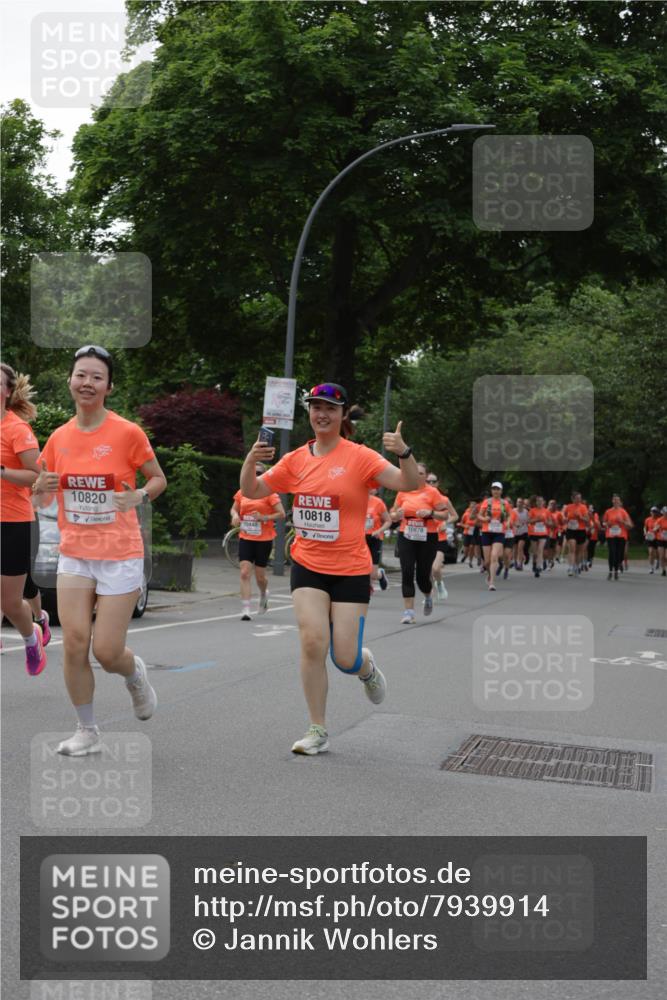 15.06.2025 - REWE Women's Run Jannik Wohlers http://msf.ph/oto/7939914 15.06.2025 08:27:37 Laufen 10820, 10440, 10818, 10678 meine-sportfotos.de