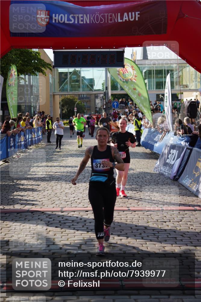 13.06.2025 - Holstenköstenlauf Felixshl http://msf.ph/oto/7939977 13.06.2025 18:06:47 Laufen 2011, 2638, 2743, 3286, 3737 meine-sportfotos.de