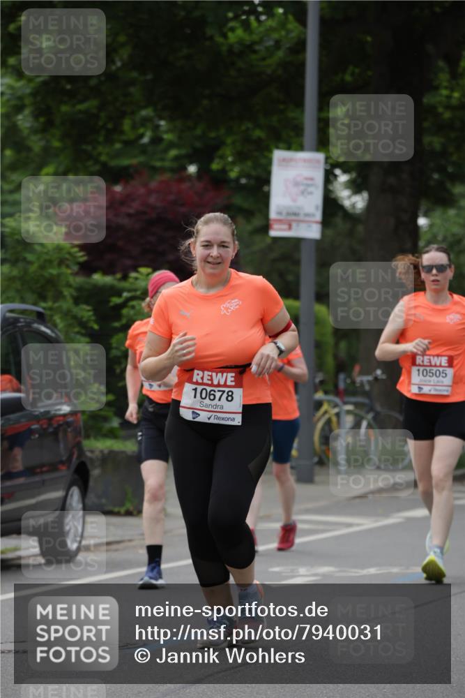 15.06.2025 - REWE Women's Run Jannik Wohlers http://msf.ph/oto/7940031 15.06.2025 08:27:40 Laufen 10678, 10505 meine-sportfotos.de