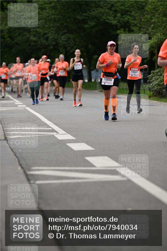 15.06.2025 - REWE Women's Run Dr. Thomas Lammeyer http://msf.ph/oto/7940034 15.06.2025 09:20:47 Laufen 10047, 10696 meine-sportfotos.de