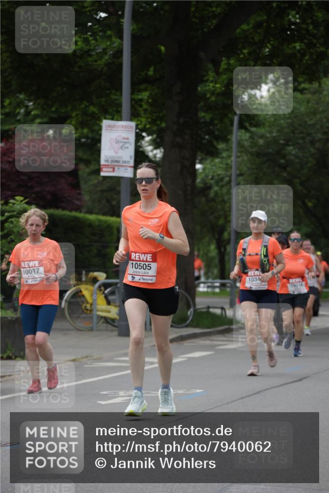 15.06.2025 - REWE Women's Run Jannik Wohlers http://msf.ph/oto/7940062 15.06.2025 08:27:41 Laufen 10017, 10505, 1034 meine-sportfotos.de