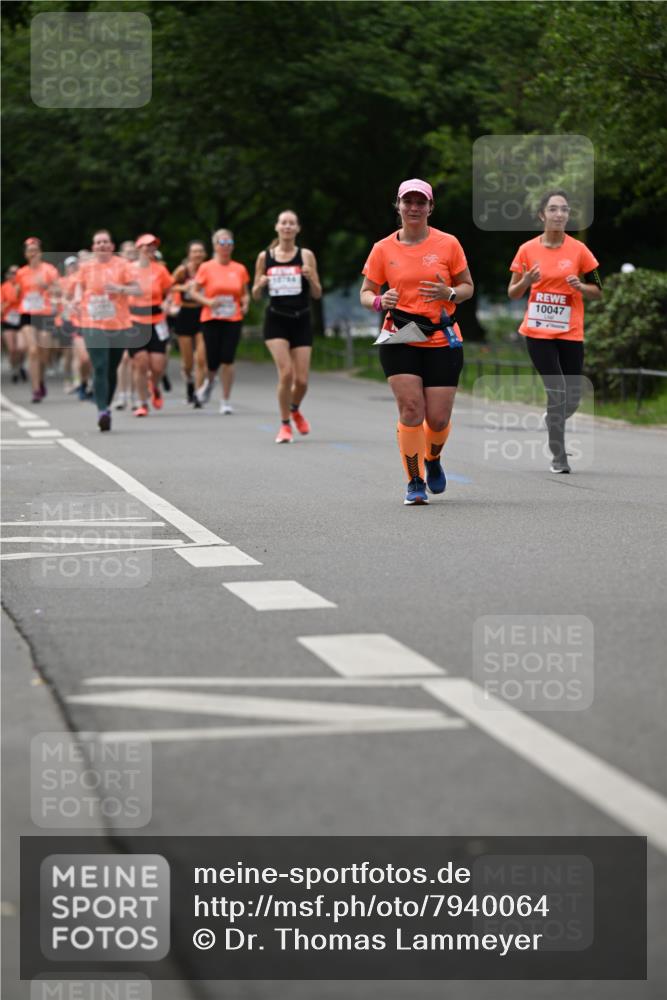15.06.2025 - REWE Women's Run Dr. Thomas Lammeyer http://msf.ph/oto/7940064 15.06.2025 09:20:47 Laufen 10047 meine-sportfotos.de