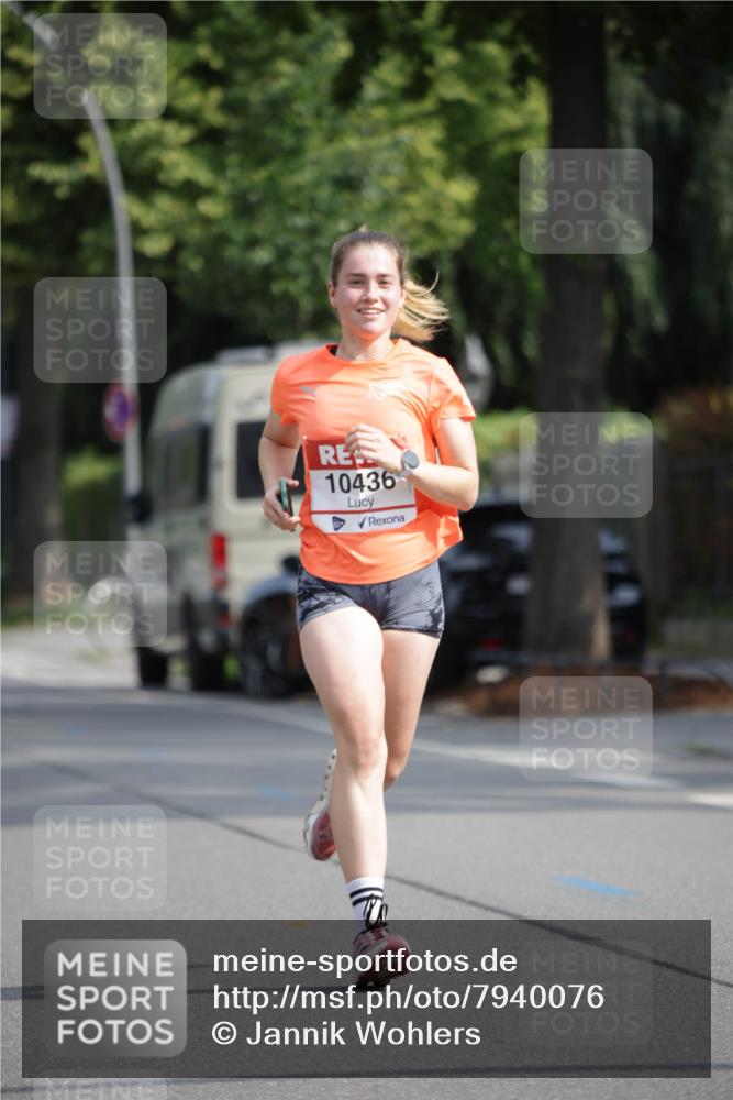 15.06.2025 - REWE Women's Run Jannik Wohlers http://msf.ph/oto/7940076 15.06.2025 08:45:18 Laufen 10436 meine-sportfotos.de