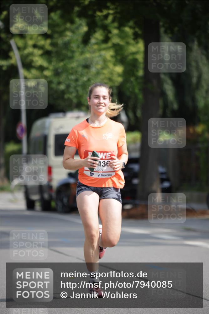 15.06.2025 - REWE Women's Run Jannik Wohlers http://msf.ph/oto/7940085 15.06.2025 08:45:18 Laufen 436 meine-sportfotos.de