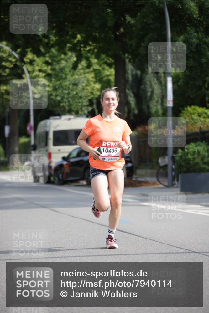 15.06.2025 - REWE Women's Run Jannik Wohlers http://msf.ph/oto/7940114 15.06.2025 08:45:18 Laufen 10436 meine-sportfotos.de