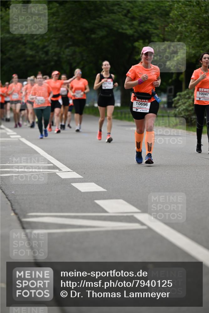 15.06.2025 - REWE Women's Run Dr. Thomas Lammeyer http://msf.ph/oto/7940125 15.06.2025 09:20:48 Laufen 10696, 10047 meine-sportfotos.de
