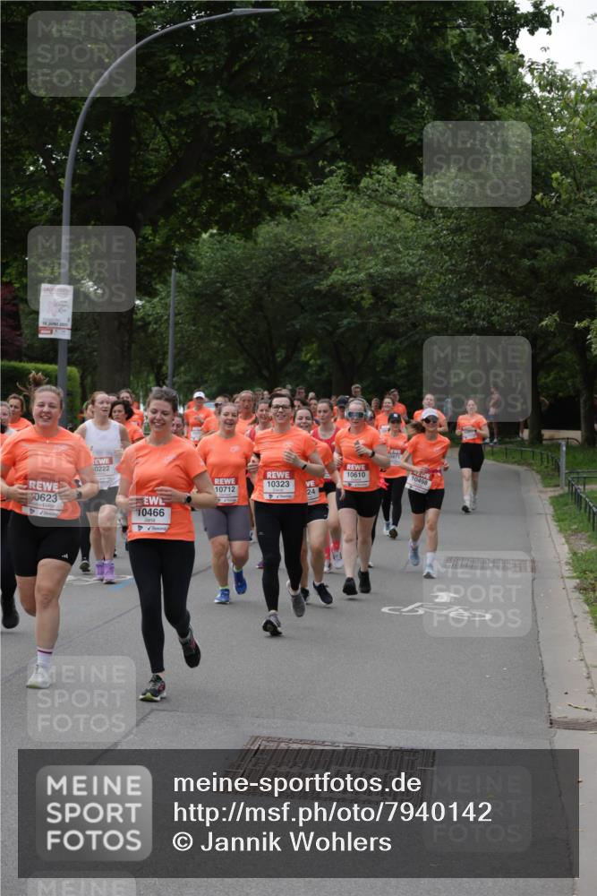 15.06.2025 - REWE Women's Run Jannik Wohlers http://msf.ph/oto/7940142 15.06.2025 08:27:48 Laufen 0623, 0222, 0871, 10610, 10323, 10498, 10712, 24, 10466 meine-sportfotos.de
