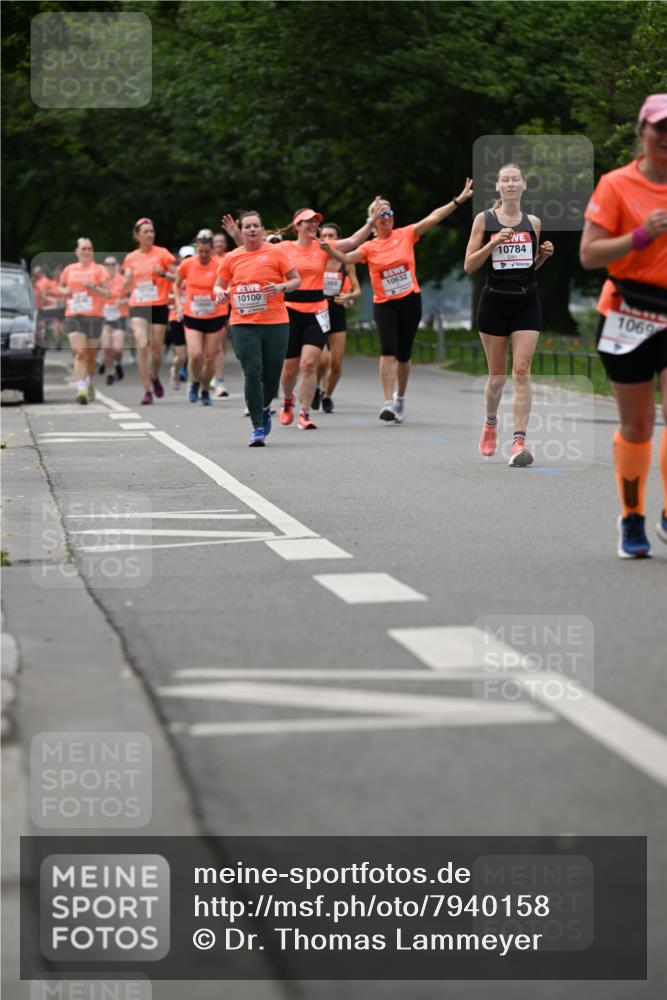 15.06.2025 - REWE Women's Run Dr. Thomas Lammeyer http://msf.ph/oto/7940158 15.06.2025 09:20:49 Laufen 10784, 10100 meine-sportfotos.de