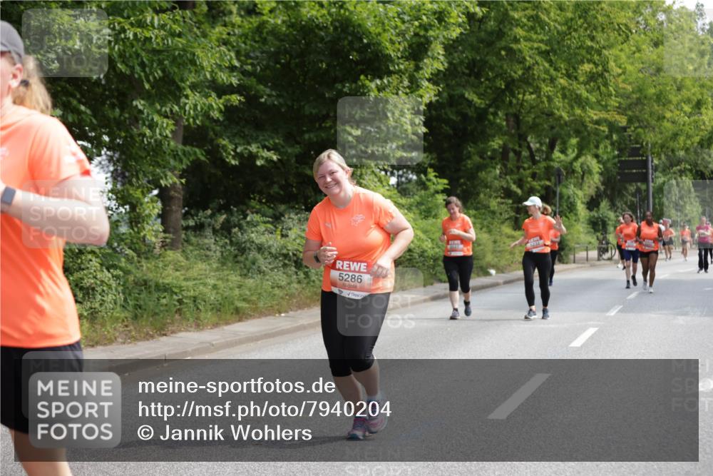 15.06.2025 - REWE Women's Run Jannik Wohlers http://msf.ph/oto/7940204 15.06.2025 10:15:00 Laufen 5286 meine-sportfotos.de