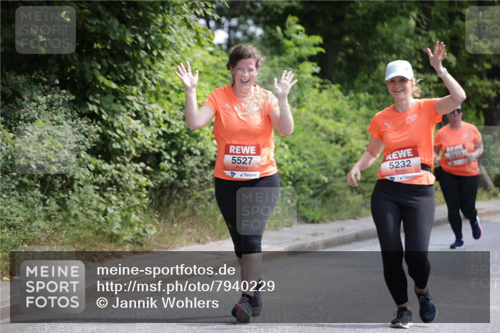 15.06.2025 - REWE Women's Run Jannik Wohlers http://msf.ph/oto/7940229 15.06.2025 10:15:02 Laufen 5527, 5232, 5623 meine-sportfotos.de