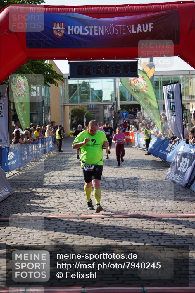 13.06.2025 - Holstenköstenlauf Felixshl http://msf.ph/oto/7940245 13.06.2025 18:06:54 Laufen 2605, 2638, 2743, 3076, 3286, 3584, 3719 meine-sportfotos.de