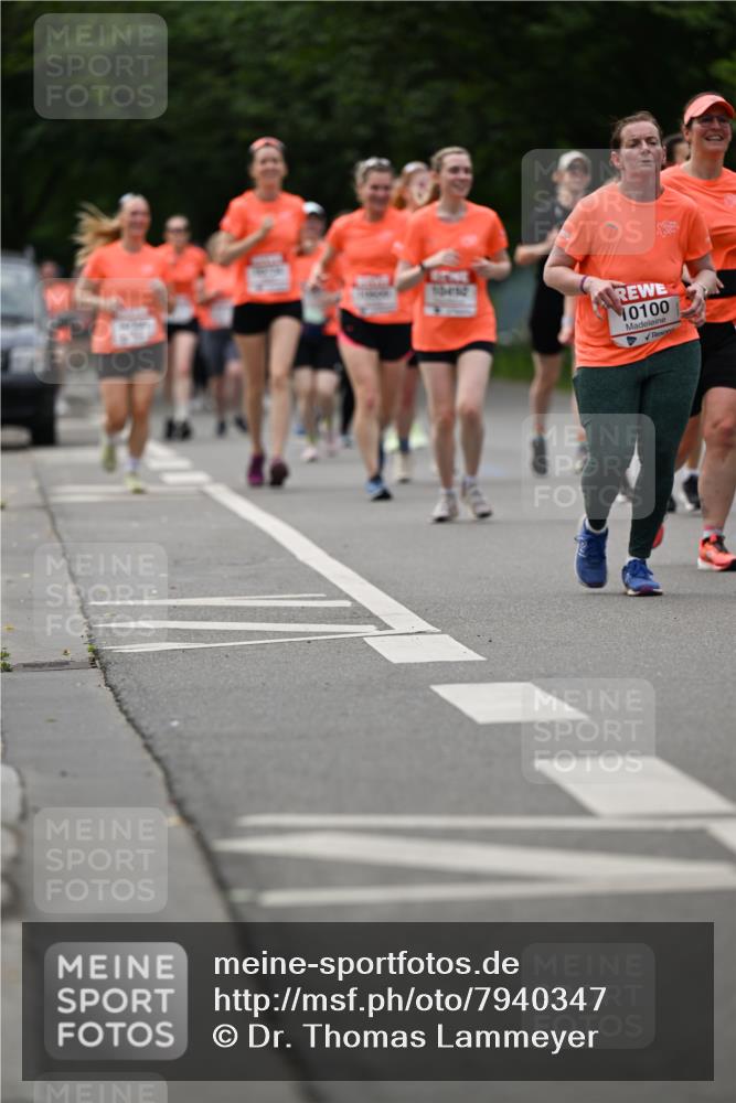 15.06.2025 - REWE Women's Run Dr. Thomas Lammeyer http://msf.ph/oto/7940347 15.06.2025 09:20:54 Laufen 10100 meine-sportfotos.de