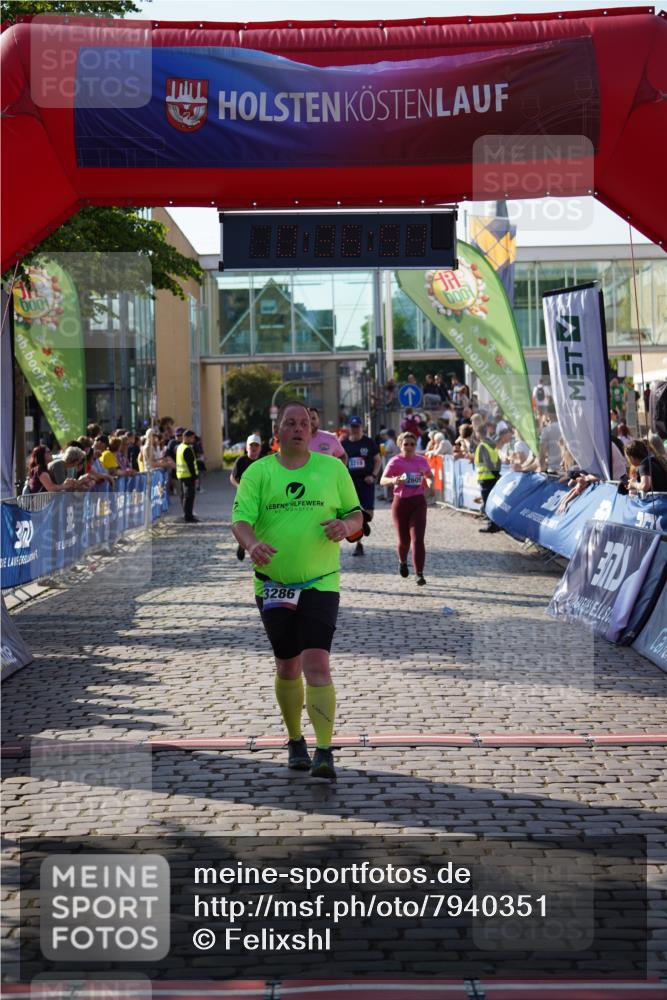 13.06.2025 - Holstenköstenlauf Felixshl http://msf.ph/oto/7940351 13.06.2025 18:06:55 Laufen 2605, 2638, 2743, 3076, 3286, 3584, 3719 meine-sportfotos.de