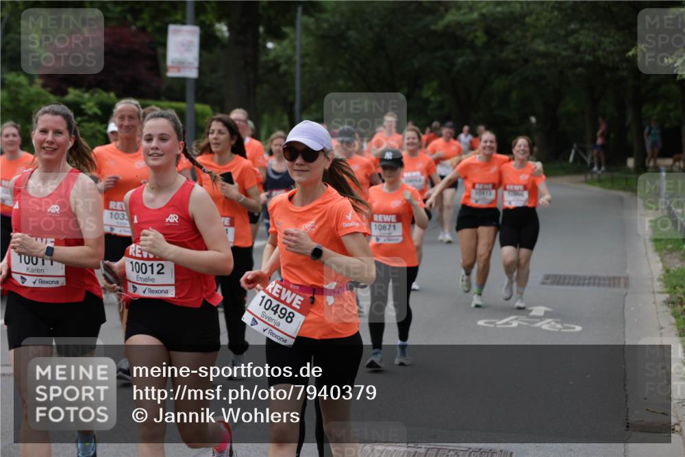 15.06.2025 - REWE Women's Run Jannik Wohlers http://msf.ph/oto/7940379 15.06.2025 08:27:53 Laufen 103, 1001, 1, 10012, 10498, 10871, 10413 meine-sportfotos.de