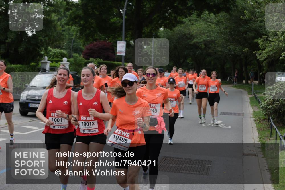 15.06.2025 - REWE Women's Run Jannik Wohlers http://msf.ph/oto/7940421 15.06.2025 08:27:53 Laufen 871, 148, 10011, 10012, 10498, 10413, 10806 meine-sportfotos.de