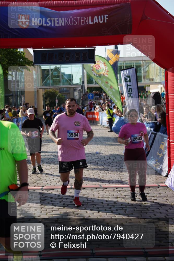 13.06.2025 - Holstenköstenlauf Felixshl http://msf.ph/oto/7940427 13.06.2025 18:06:59 Laufen 2605, 2704, 3027, 3076, 3286, 3584, 3719, 3783, 3827 meine-sportfotos.de