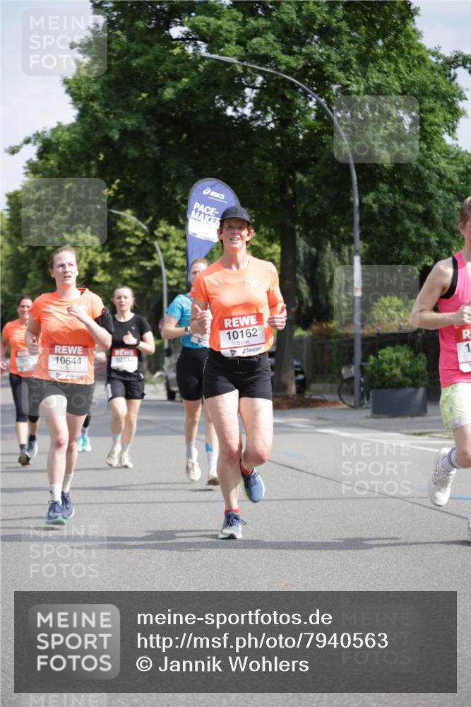 15.06.2025 - REWE Women's Run Jannik Wohlers http://msf.ph/oto/7940563 15.06.2025 08:45:30 Laufen 10476, 10644, 10344, 10162 meine-sportfotos.de