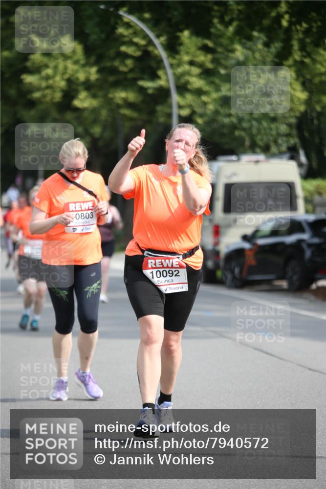 15.06.2025 - REWE Women's Run Jannik Wohlers http://msf.ph/oto/7940572 15.06.2025 09:58:21 Laufen 0803, 10092 meine-sportfotos.de