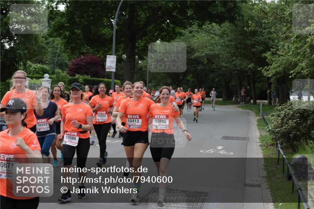 15.06.2025 - REWE Women's Run Jannik Wohlers http://msf.ph/oto/7940600 15.06.2025 08:27:56 Laufen 0871, 10483, 10086, 10054, 10413, 10805 meine-sportfotos.de