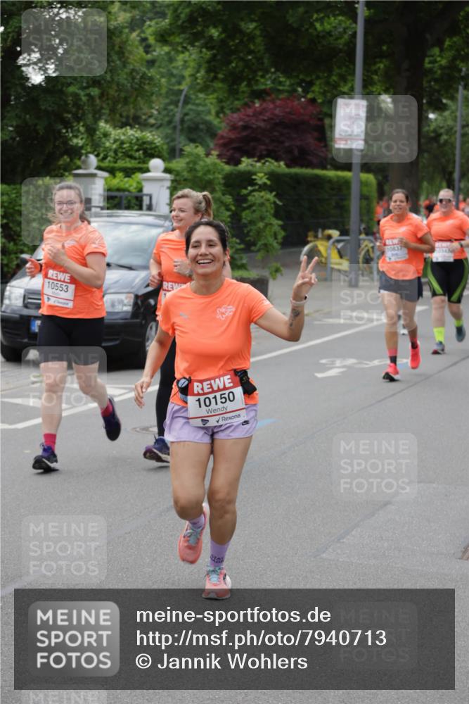 15.06.2025 - REWE Women's Run Jannik Wohlers http://msf.ph/oto/7940713 15.06.2025 08:28:02 Laufen 10553, 10150, 10837 meine-sportfotos.de