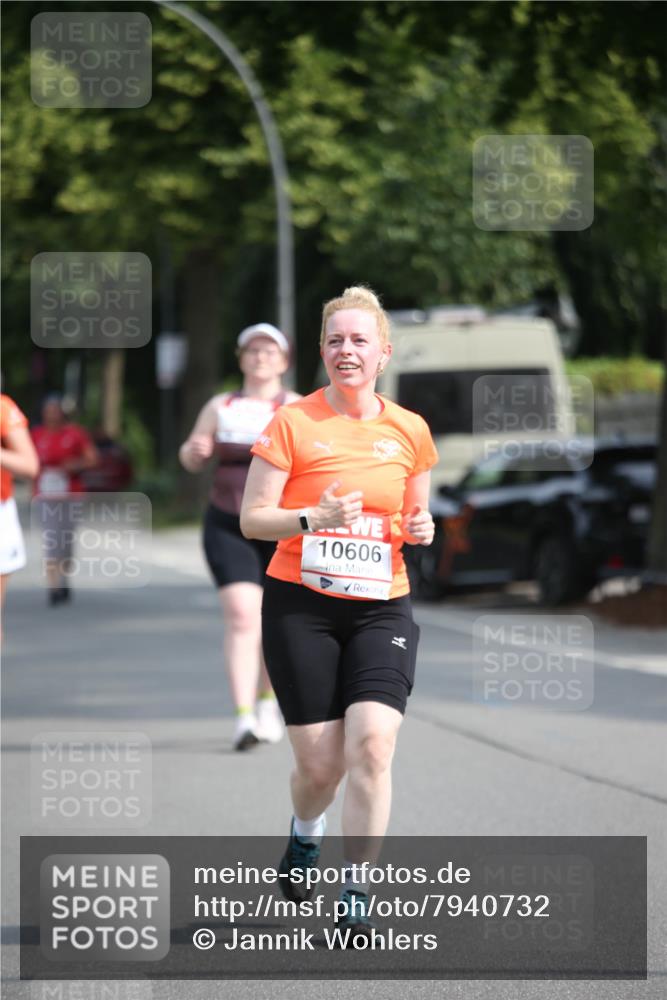 15.06.2025 - REWE Women's Run Jannik Wohlers http://msf.ph/oto/7940732 15.06.2025 09:58:27 Laufen 10606, 16 meine-sportfotos.de