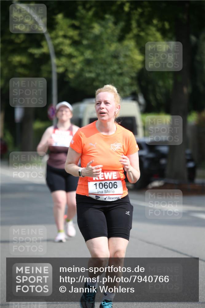 15.06.2025 - REWE Women's Run Jannik Wohlers http://msf.ph/oto/7940766 15.06.2025 09:58:28 Laufen 10606 meine-sportfotos.de