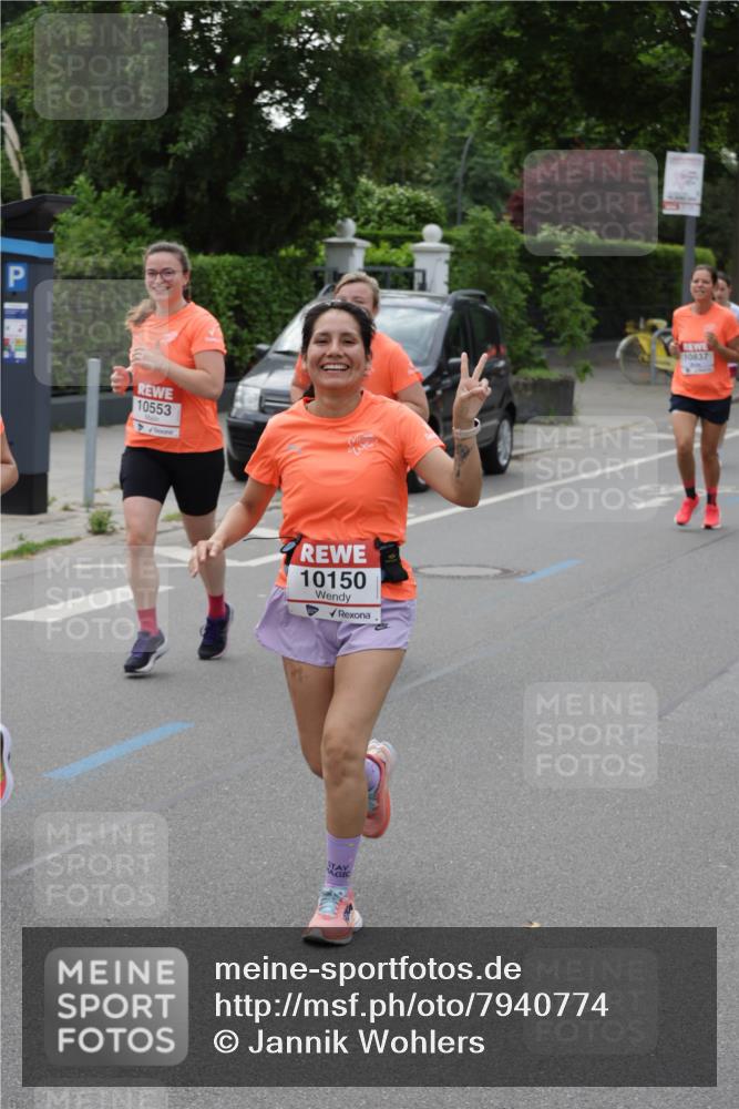15.06.2025 - REWE Women's Run Jannik Wohlers http://msf.ph/oto/7940774 15.06.2025 08:28:02 Laufen 10553, 10150, 10837 meine-sportfotos.de
