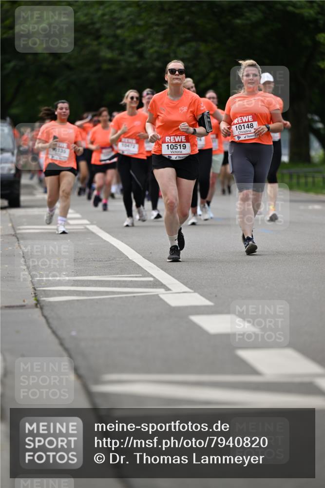 15.06.2025 - REWE Women's Run Dr. Thomas Lammeyer http://msf.ph/oto/7940820 15.06.2025 09:21:04 Laufen 10472, 0135, 10519, 10148 meine-sportfotos.de