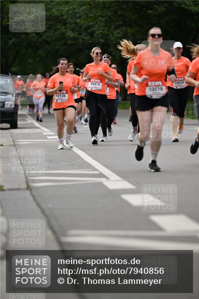 15.06.2025 - REWE Women's Run Dr. Thomas Lammeyer http://msf.ph/oto/7940856 15.06.2025 09:21:05 Laufen 10135, 10472, 10532, 0, 10519 meine-sportfotos.de