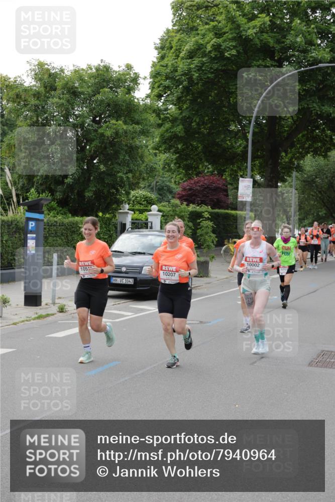 15.06.2025 - REWE Women's Run Jannik Wohlers http://msf.ph/oto/7940964 15.06.2025 08:28:11 Laufen 105, 10207, 1043 meine-sportfotos.de
