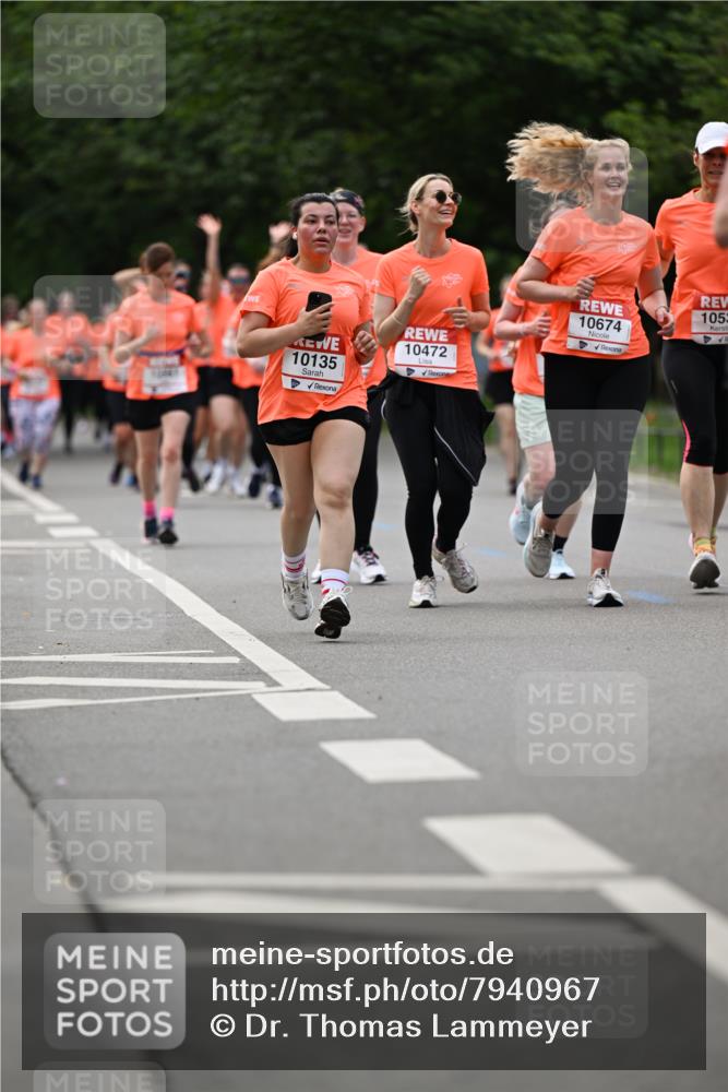 15.06.2025 - REWE Women's Run Dr. Thomas Lammeyer http://msf.ph/oto/7940967 15.06.2025 09:21:07 Laufen 10135, 10472, 1053, 10674 meine-sportfotos.de