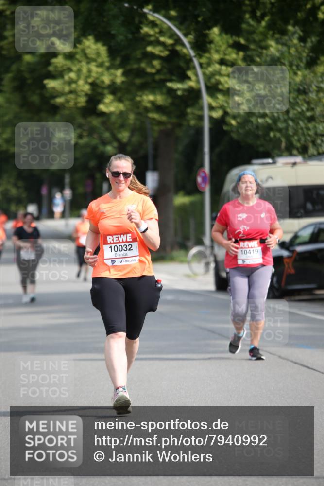 15.06.2025 - REWE Women's Run Jannik Wohlers http://msf.ph/oto/7940992 15.06.2025 09:58:37 Laufen 10032, 10419 meine-sportfotos.de
