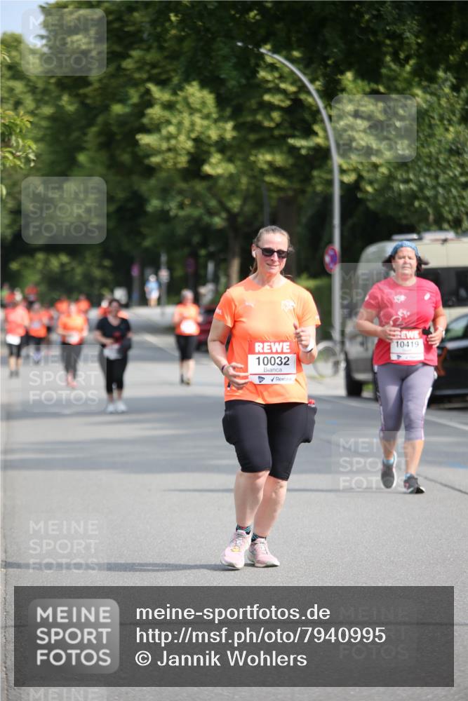 15.06.2025 - REWE Women's Run Jannik Wohlers http://msf.ph/oto/7940995 15.06.2025 09:58:37 Laufen 10032, 10419 meine-sportfotos.de