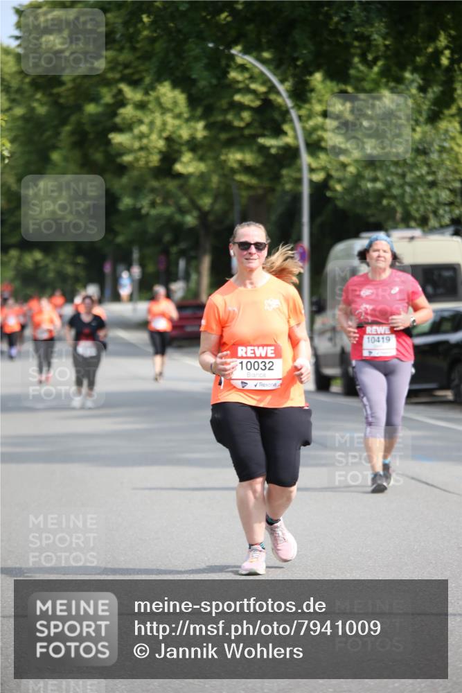15.06.2025 - REWE Women's Run Jannik Wohlers http://msf.ph/oto/7941009 15.06.2025 09:58:38 Laufen 10032, 10419 meine-sportfotos.de