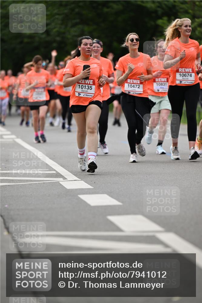 15.06.2025 - REWE Women's Run Dr. Thomas Lammeyer http://msf.ph/oto/7941012 15.06.2025 09:21:08 Laufen 10831, 10135, 10472, 10674 meine-sportfotos.de