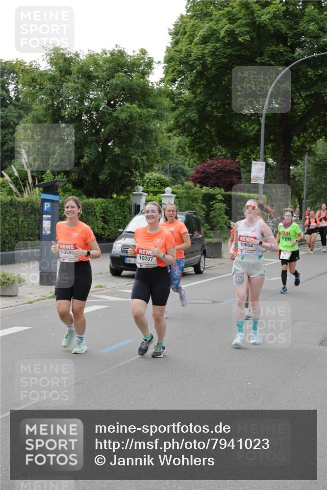 15.06.2025 - REWE Women's Run Jannik Wohlers http://msf.ph/oto/7941023 15.06.2025 08:28:12 Laufen 10540, 10207, 10002, 10101 meine-sportfotos.de