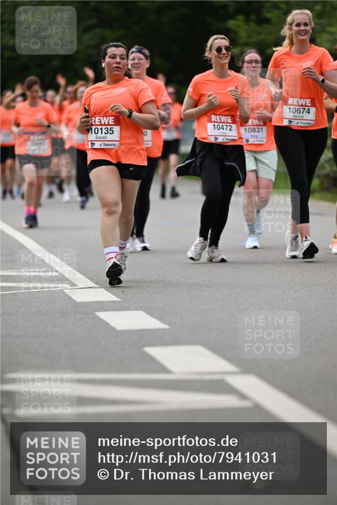 15.06.2025 - REWE Women's Run Dr. Thomas Lammeyer http://msf.ph/oto/7941031 15.06.2025 09:21:08 Laufen 10135, 10472, 10831, 10674 meine-sportfotos.de