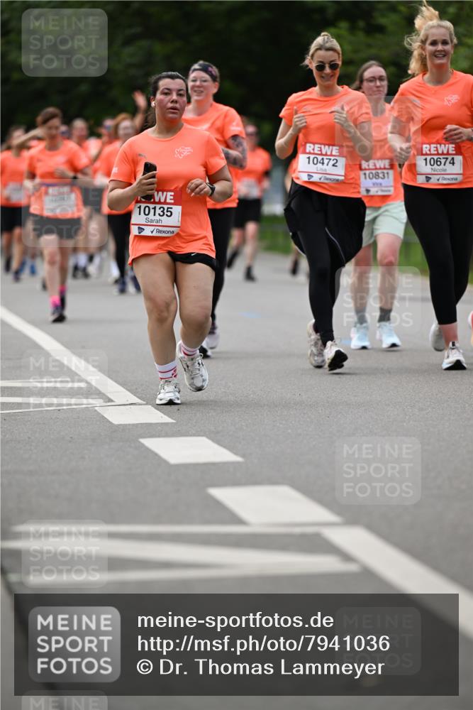 15.06.2025 - REWE Women's Run Dr. Thomas Lammeyer http://msf.ph/oto/7941036 15.06.2025 09:21:08 Laufen 10135, 10472, 10831, 10674 meine-sportfotos.de