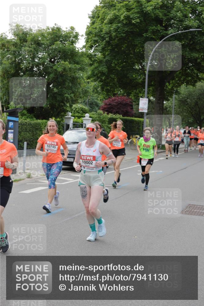 15.06.2025 - REWE Women's Run Jannik Wohlers http://msf.ph/oto/7941130 15.06.2025 08:28:13 Laufen 10745, 1043, 10002, 10102, 10101 meine-sportfotos.de