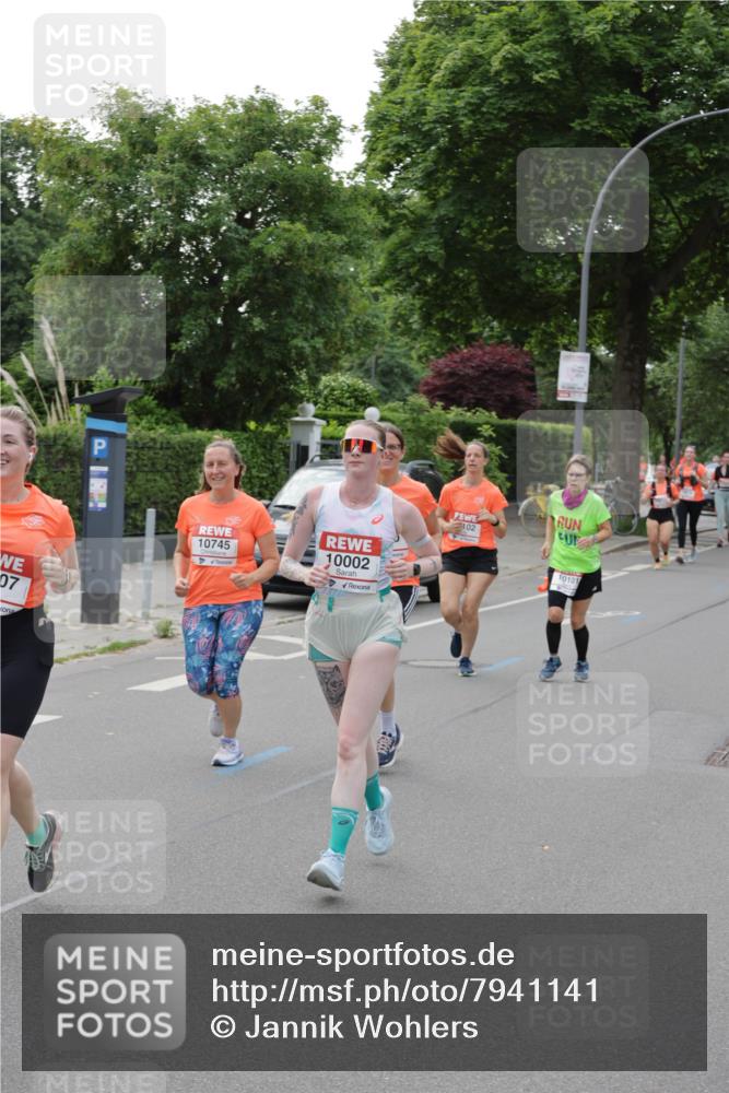 15.06.2025 - REWE Women's Run Jannik Wohlers http://msf.ph/oto/7941141 15.06.2025 08:28:13 Laufen 07, 10745, 10002, 102, 10101 meine-sportfotos.de