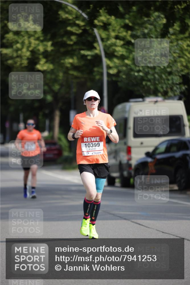 15.06.2025 - REWE Women's Run Jannik Wohlers http://msf.ph/oto/7941253 15.06.2025 08:46:04 Laufen 10399 meine-sportfotos.de