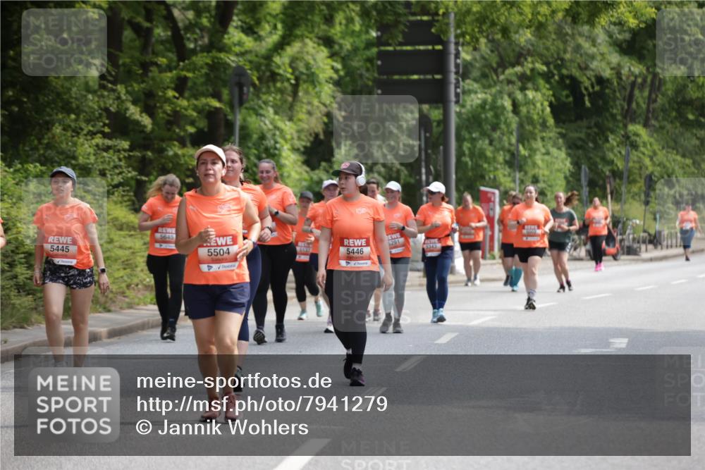 15.06.2025 - REWE Women's Run Jannik Wohlers http://msf.ph/oto/7941279 15.06.2025 10:15:22 Laufen 5645, 5002, 5445, 291, 5504, 5137, 5343, 5446 meine-sportfotos.de