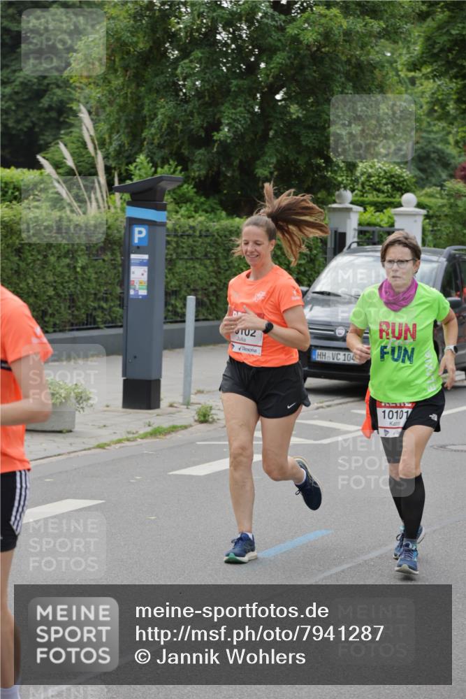 15.06.2025 - REWE Women's Run Jannik Wohlers http://msf.ph/oto/7941287 15.06.2025 08:28:15 Laufen 2, 104 meine-sportfotos.de