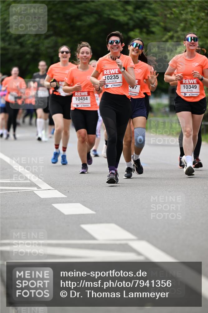 15.06.2025 - REWE Women's Run Dr. Thomas Lammeyer http://msf.ph/oto/7941356 15.06.2025 09:21:16 Laufen 10454, 10235, 457, 10349 meine-sportfotos.de
