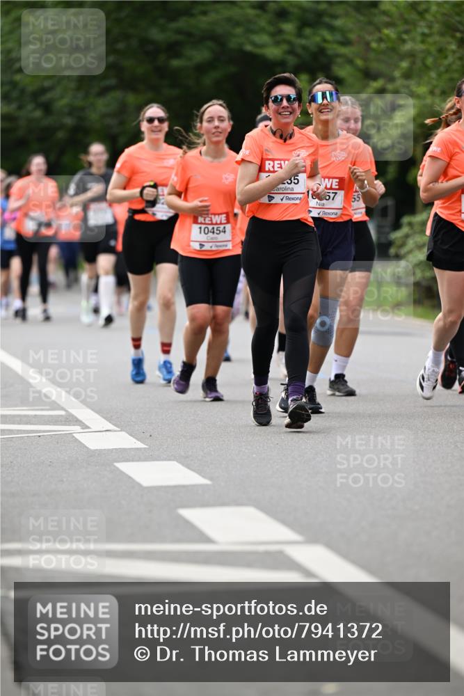 15.06.2025 - REWE Women's Run Dr. Thomas Lammeyer http://msf.ph/oto/7941372 15.06.2025 09:21:17 Laufen 10454, 35, 157 meine-sportfotos.de