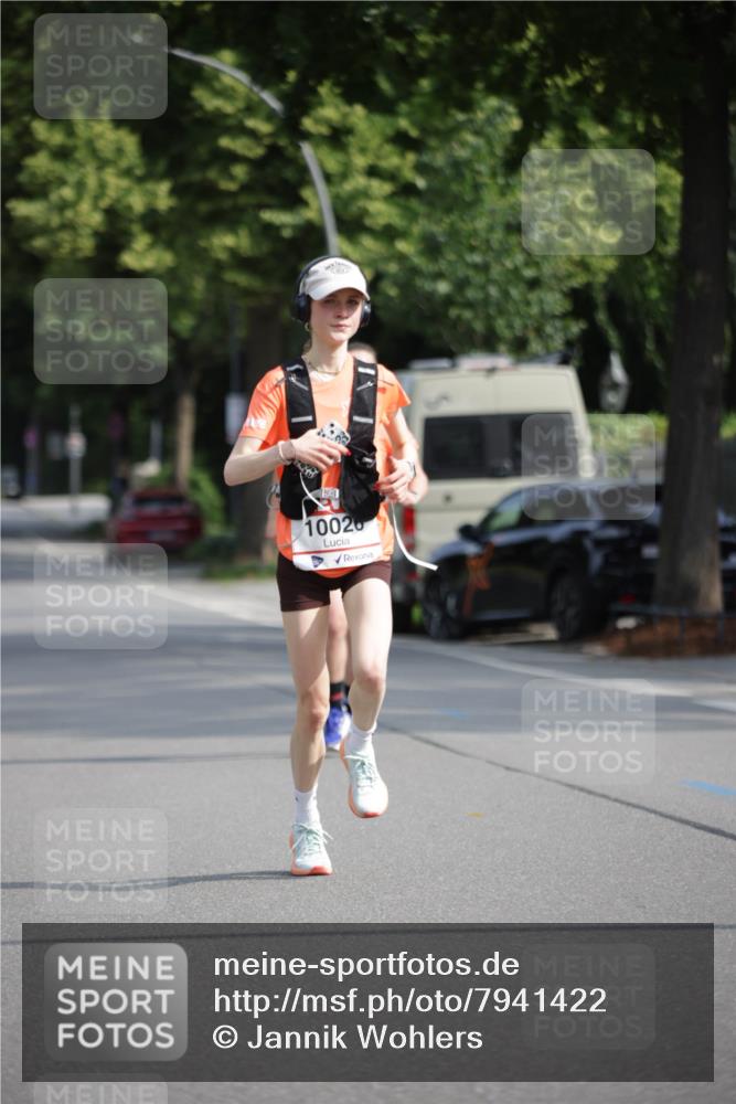 15.06.2025 - REWE Women's Run Jannik Wohlers http://msf.ph/oto/7941422 15.06.2025 08:46:07 Laufen 10026 meine-sportfotos.de